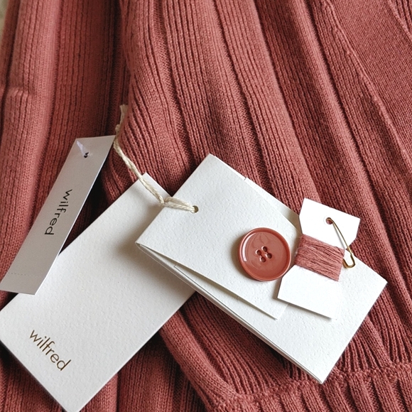 Aritzia wilfred cardigan - Picture 2 of 7